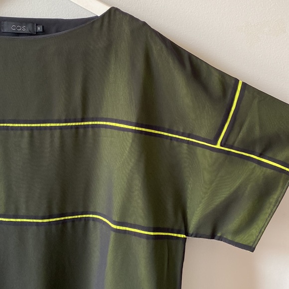 COS dress with sheer layer and neon piping - Picture 3 of 9